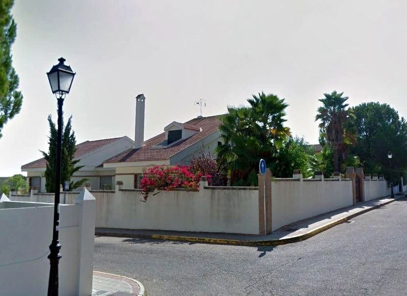 6 soverom Villa til salgs i Aljaraque med svømmebasseng - € 599 000 (Ref: 9394193)