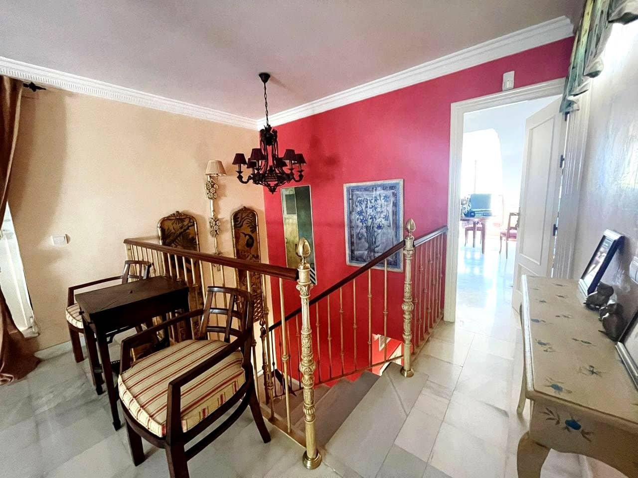 6 soverom Villa til salgs i Aljaraque med svømmebasseng - € 599 000 (Ref: 9394193)