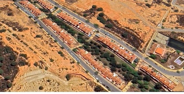 3 soveværelse Villa til salg i Ayamonte - € 95.000 (Ref: 9394198)