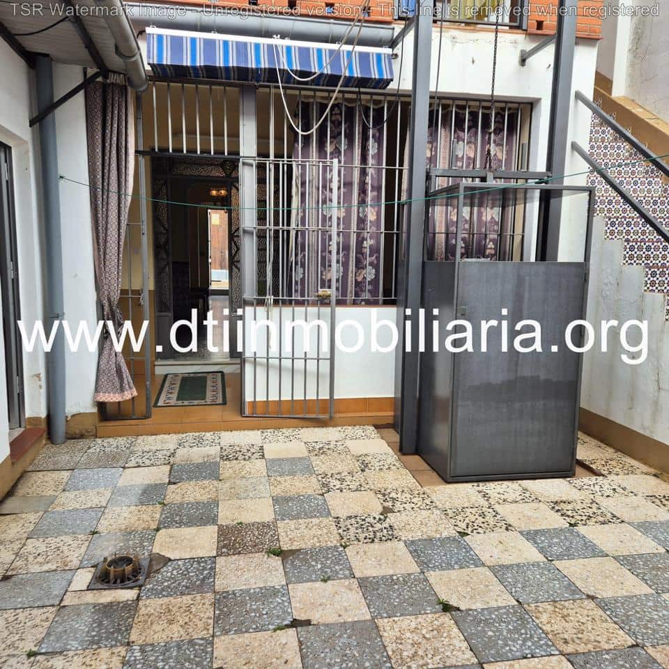 6 camera da letto Villa in vendita in La Palma del Condado - 165.000 € (Rif: 9394200)