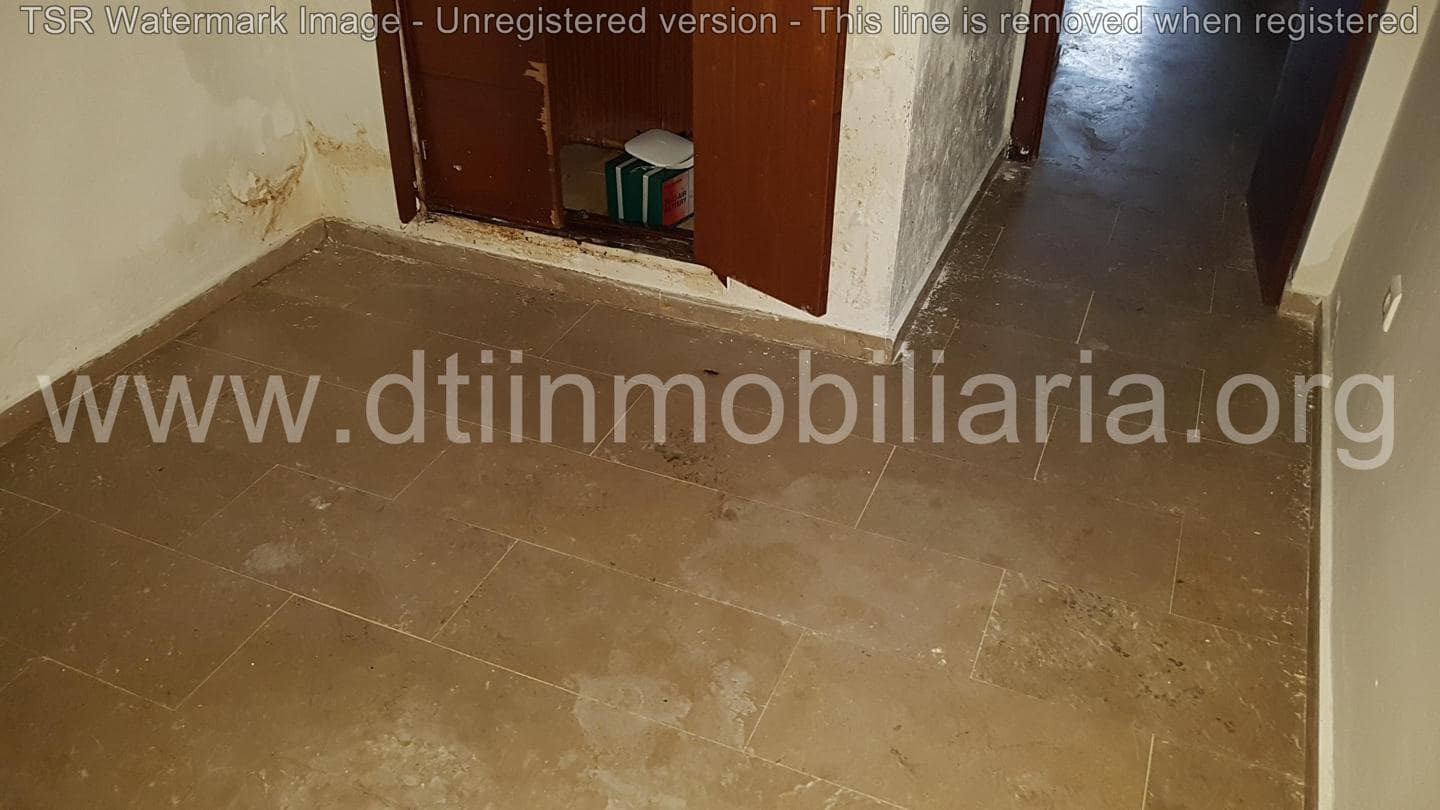 4 bedroom Villa for sale in Rociana del Condado - € 105,000 (Ref: 9394201)