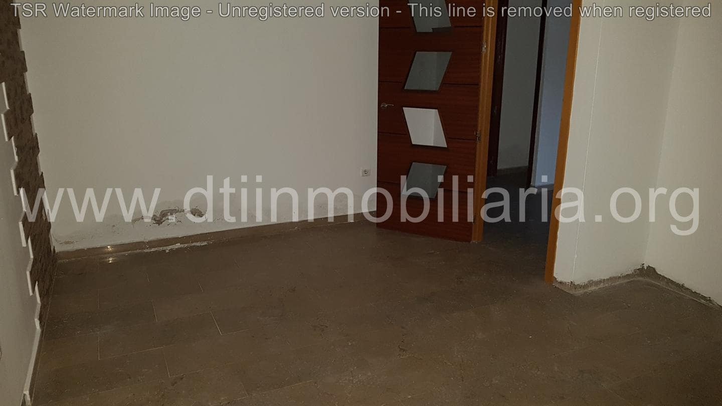 4 bedroom Villa for sale in Rociana del Condado - € 105,000 (Ref: 9394201)