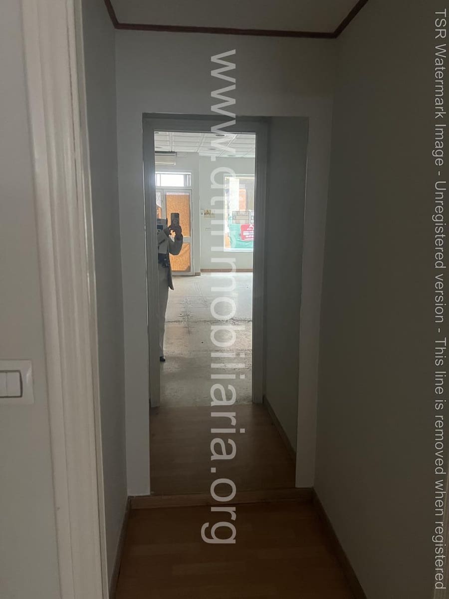 2 slaapkamer Bedrijf te koop in La Palma del Condado - € 40.000 (Ref: 9394204)