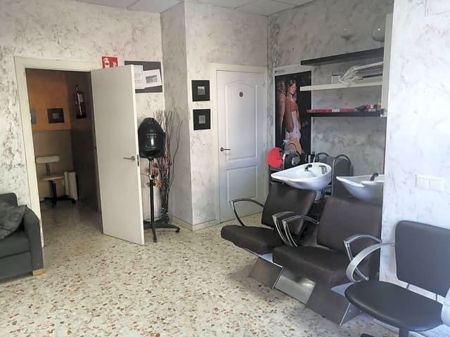 4 bedroom Business for sale in Huelva city - € 58,000 (Ref: 9394208)