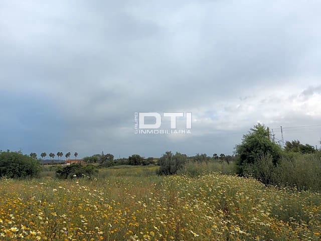 Teren niezagospodarowany na sprzedaż w San Bartolomé de la Torre - 90 000 € (Ref: 9394211)