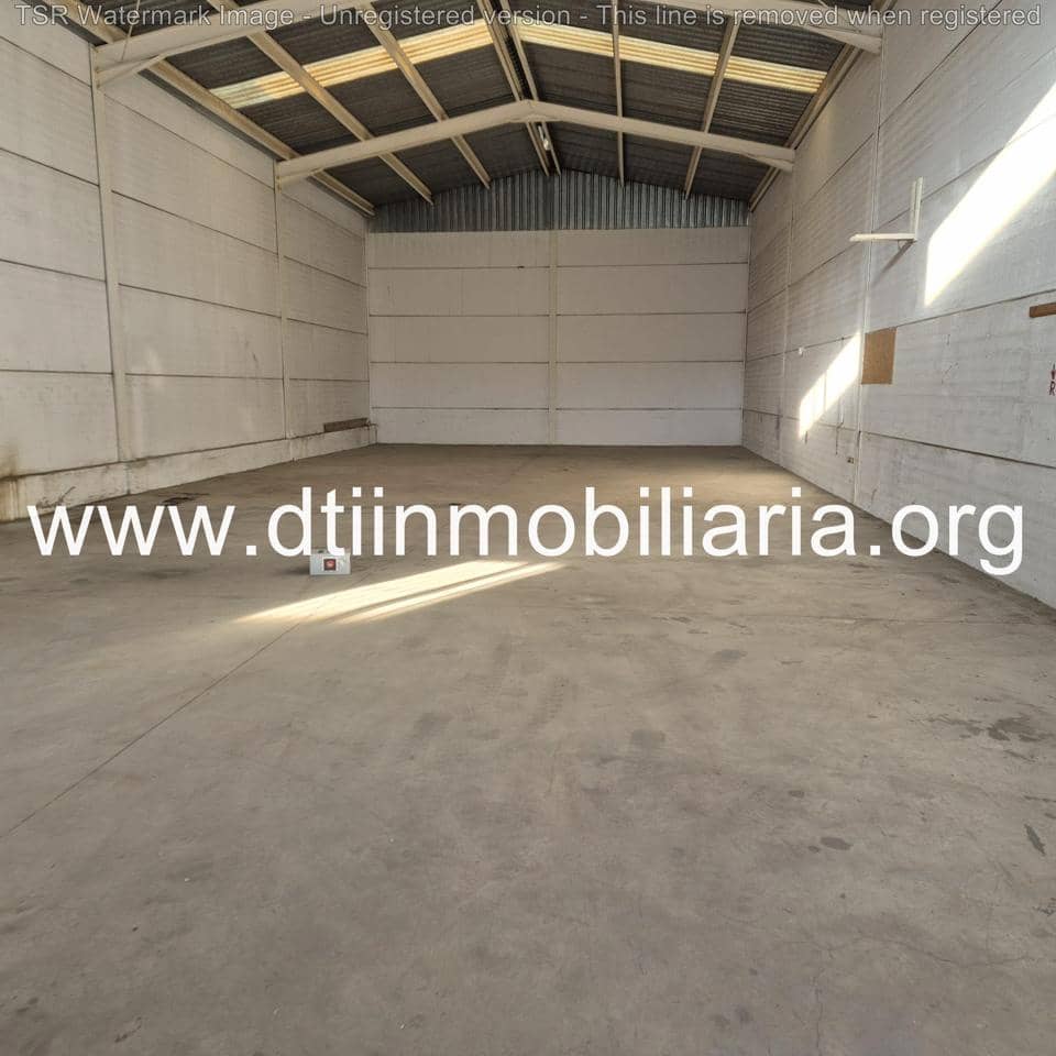 Kommersiell till salu i La Palma del Condado - 74 900 € (Ref: 9394212)