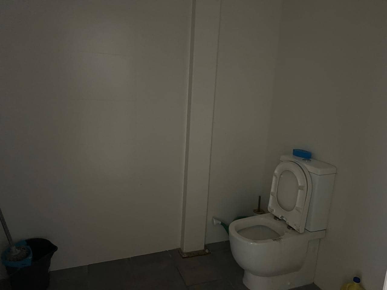 Local Comercial de 3 habitaciones en La Palma del Condado en venta - 200.000 € (Ref: 9394214)