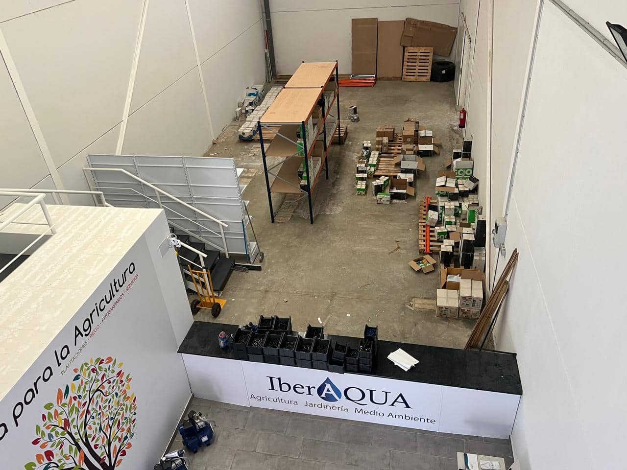 Local Comercial de 3 habitaciones en La Palma del Condado en venta - 200.000 € (Ref: 9394214)