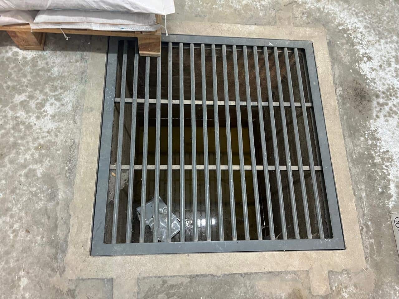 Local Comercial de 3 habitaciones en La Palma del Condado en venta - 200.000 € (Ref: 9394214)