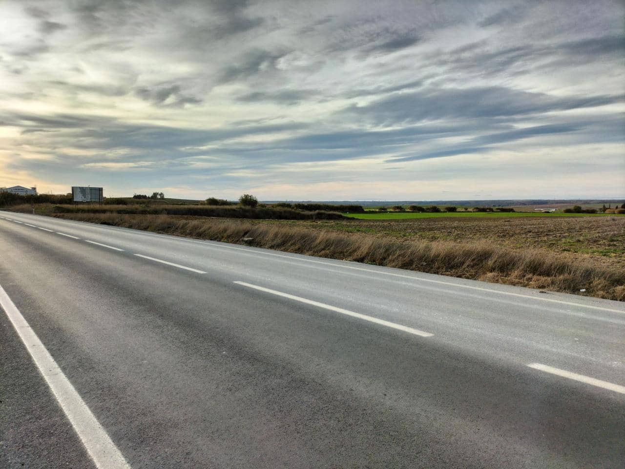 Mark till salu i La Palma del Condado - 49 000 € (Ref: 9394215)