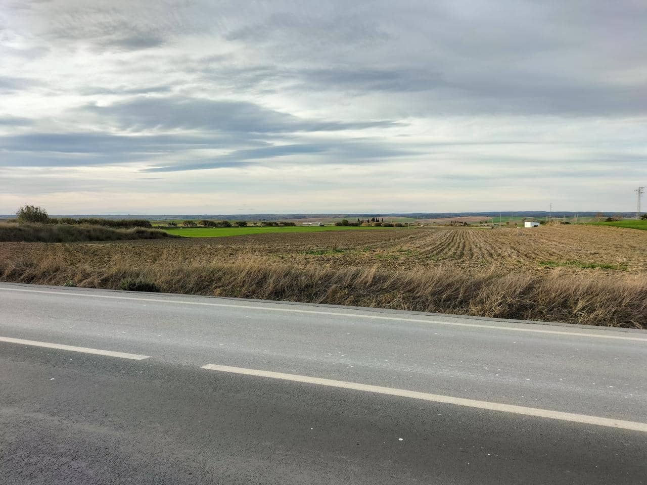 Mark till salu i La Palma del Condado - 49 000 € (Ref: 9394215)