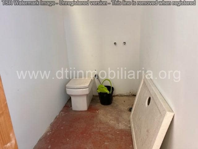 Commerciale in vendita in La Palma del Condado - 126.000 € (Rif: 9394216)