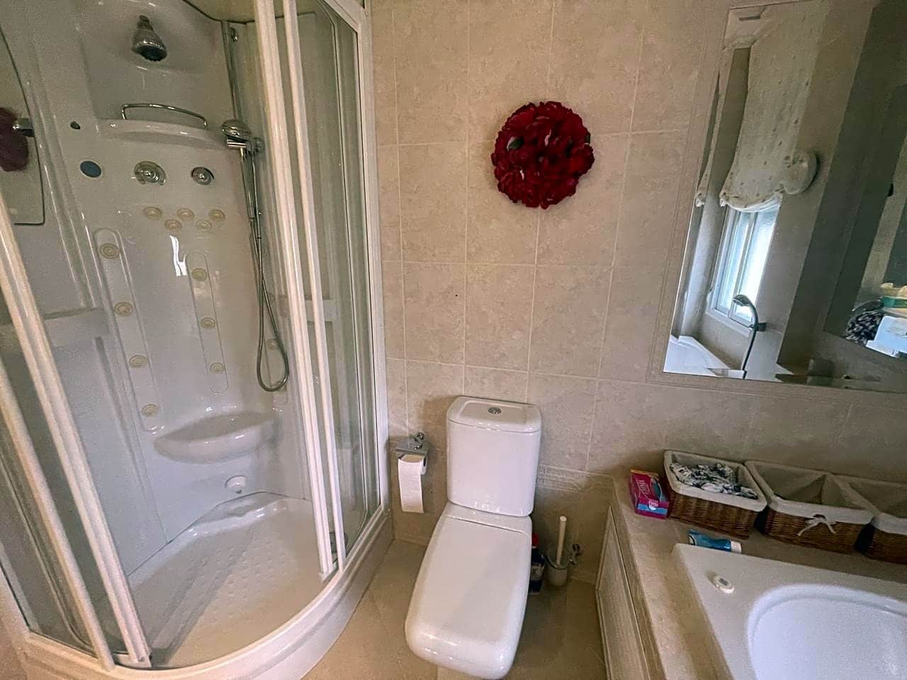 5 slaapkamer Villa te koop in Hinojos met zwembad garage - € 435.000 (Ref: 9394217)