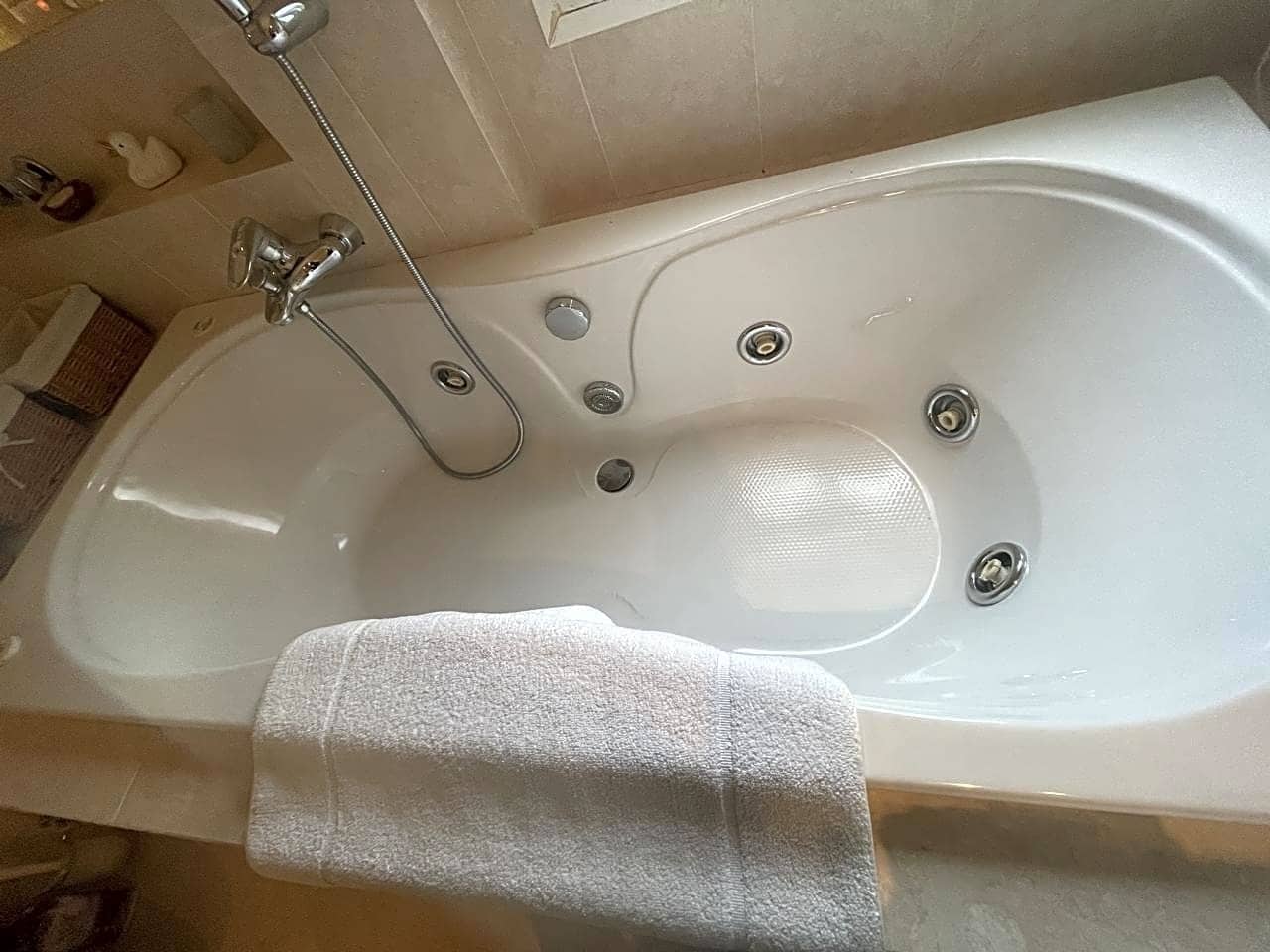 5 slaapkamer Villa te koop in Hinojos met zwembad garage - € 435.000 (Ref: 9394217)