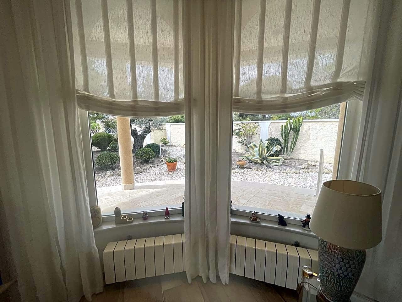 5 slaapkamer Villa te koop in Hinojos met zwembad garage - € 435.000 (Ref: 9394217)