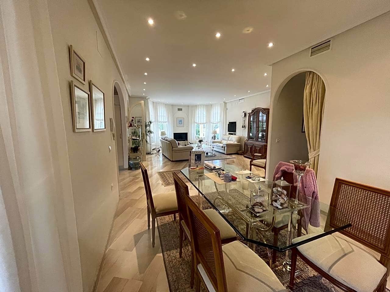 5 slaapkamer Villa te koop in Hinojos met zwembad garage - € 435.000 (Ref: 9394217)