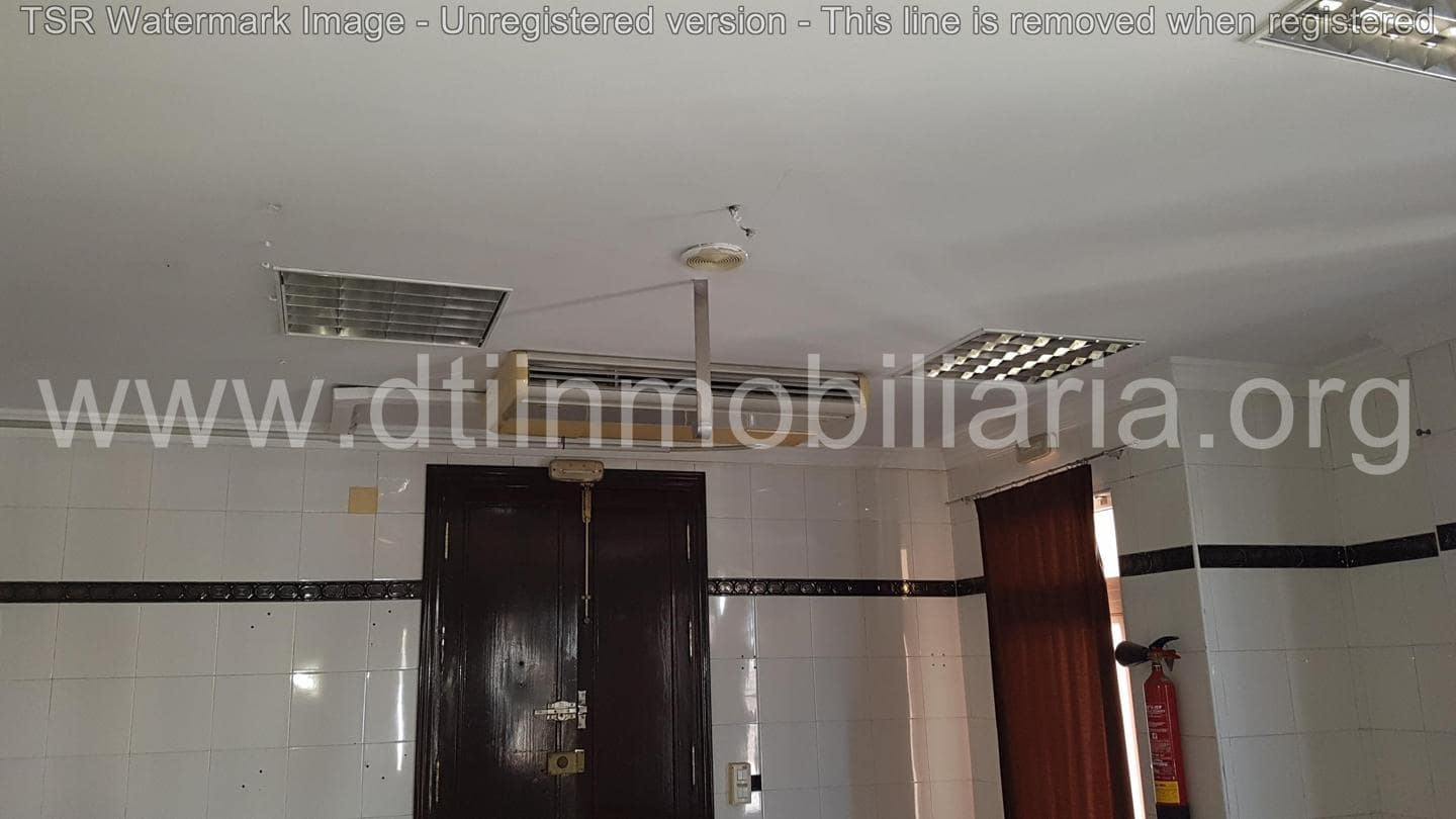 1 makuuhuone Yritys myytävänä paikassa La Palma del Condado - 85 000 € (Ref: 9394219)