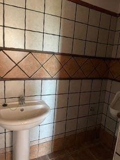 4 soveværelse Villa til salg i Benaocaz - € 260.000 (Ref: 9394223)