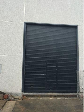 Commercial for rent in El Campillo - € 1,500 (Ref: 9394224)