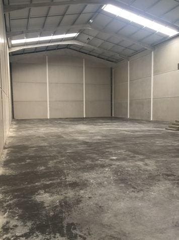 Commercial for rent in El Campillo - € 1,500 (Ref: 9394224)