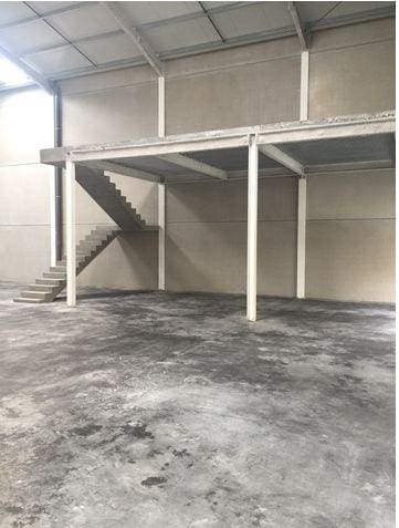 Commercial for rent in El Campillo - € 1,500 (Ref: 9394224)