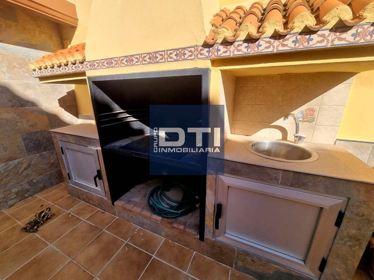 4 slaapkamer Villa te koop in La Gineta - € 235.000 (Ref: 9397896)