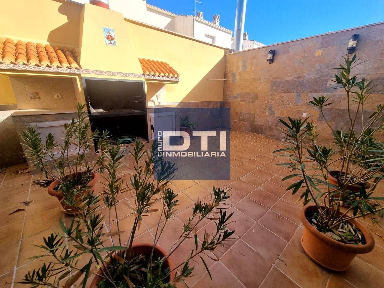 4 slaapkamer Villa te koop in La Gineta - € 235.000 (Ref: 9397896)