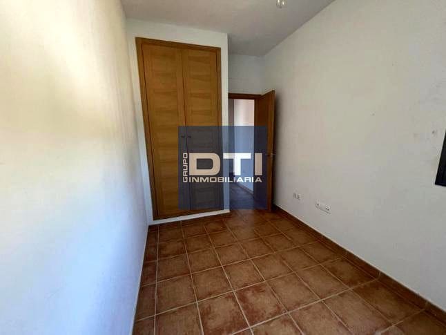 4 bedroom Flat for sale in Villablanca - € 63,000 (Ref: 9402640)