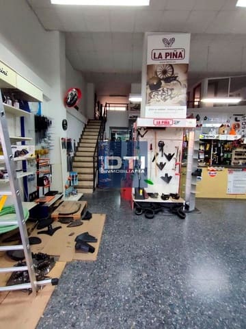 3 bedroom Business for sale in Pedanías, Albacete city - € 190,000 (Ref: 9409676)