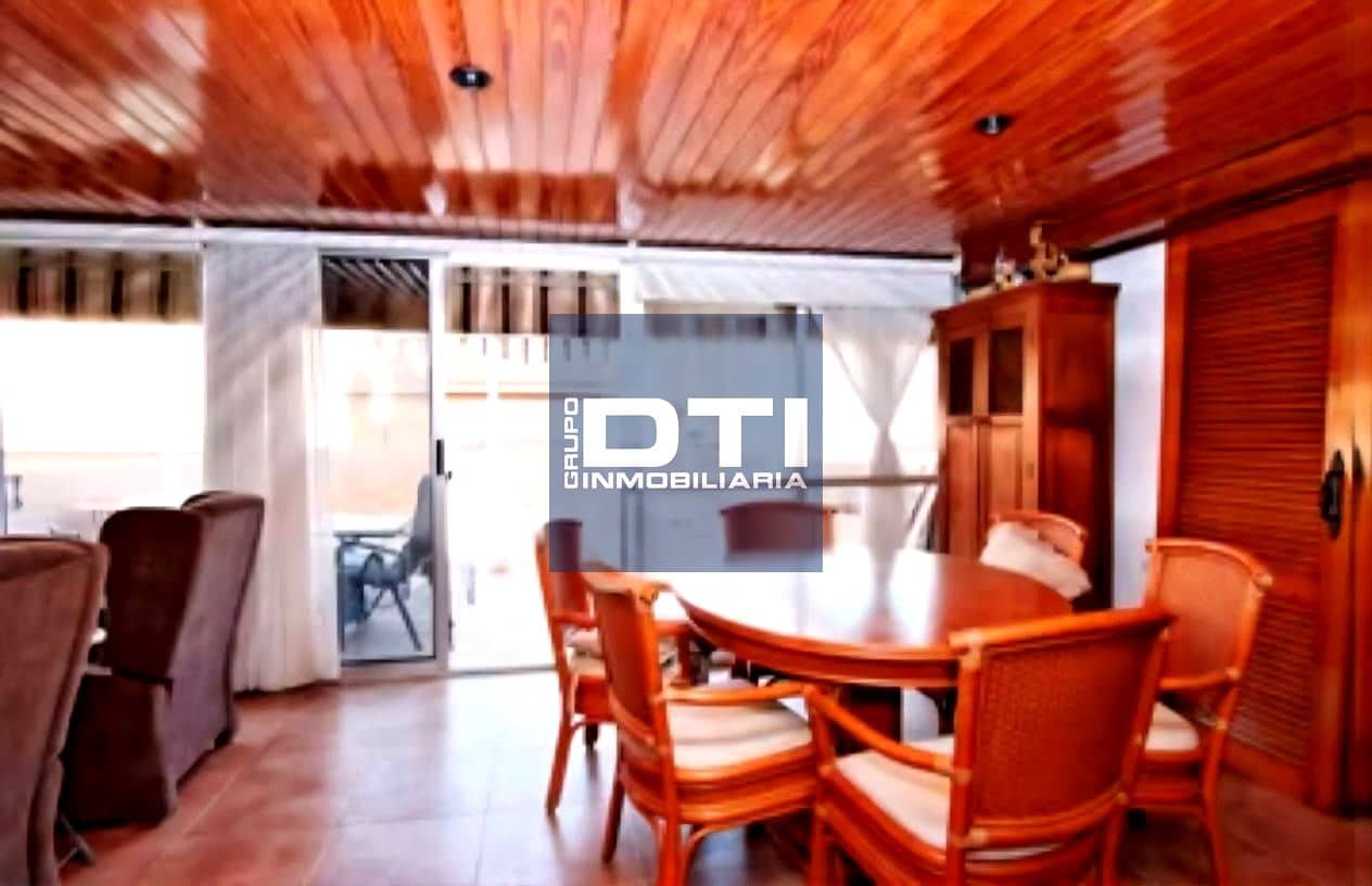 3 soveværelse Lejlighed til salg i Alicante by med garage - € 330.000 (Ref: 9409835)