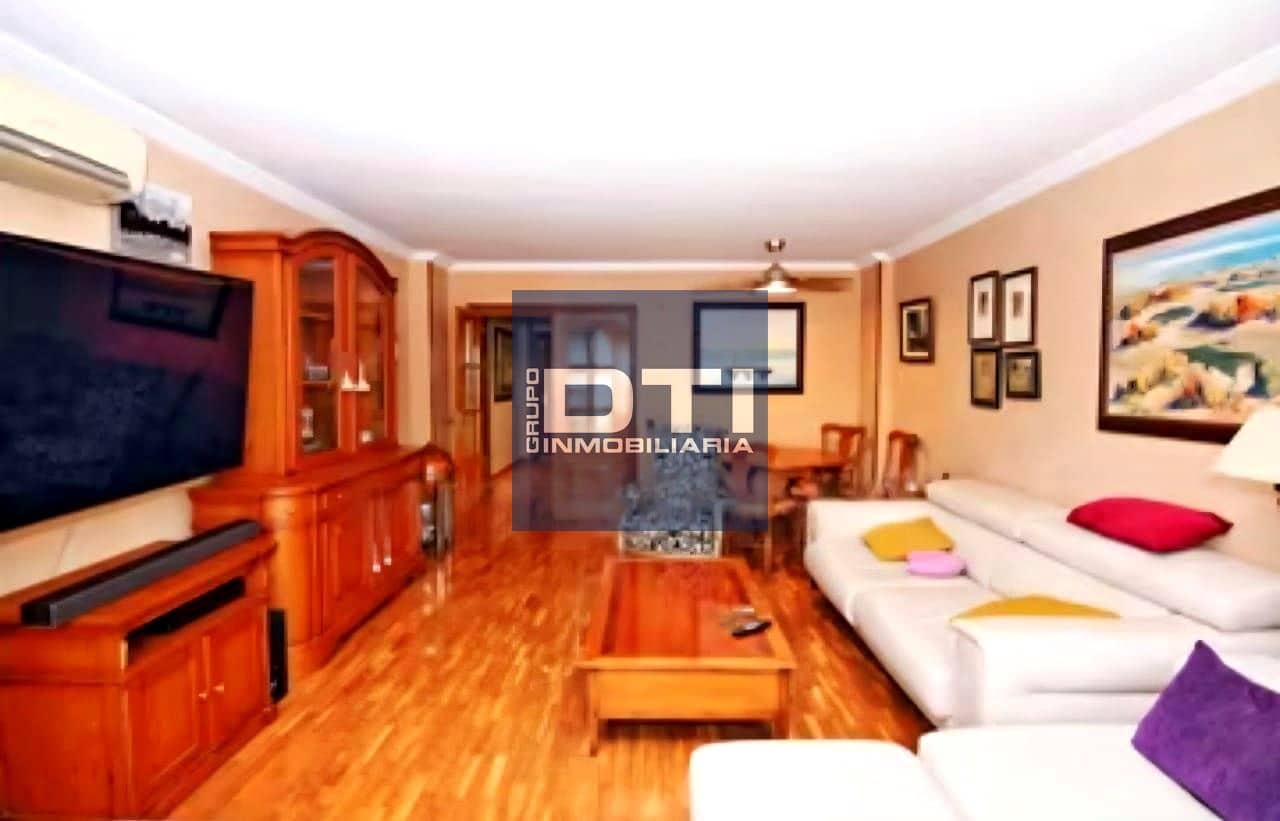 3 soveværelse Lejlighed til salg i Alicante by med garage - € 330.000 (Ref: 9409835)