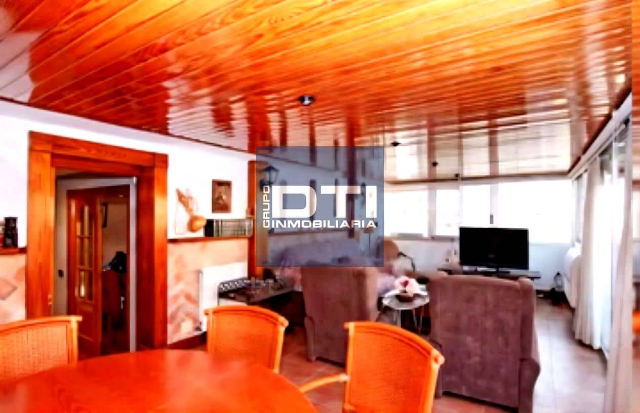 3 soveværelse Lejlighed til salg i Alicante by med garage - € 330.000 (Ref: 9409835)