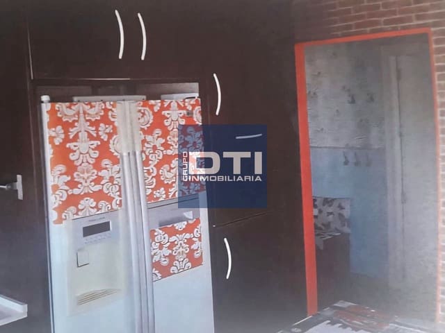 2 slaapkamer Flat te koop in Industria, Albacete stad - € 150.000 (Ref: 9412978)