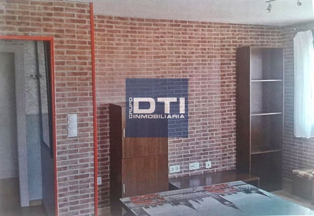 2 slaapkamer Flat te koop in Industria, Albacete stad - € 150.000 (Ref: 9412978)