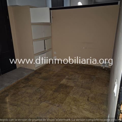 12 bedroom Villa for sale in La Palma del Condado - € 427,000 (Ref: 9429415)