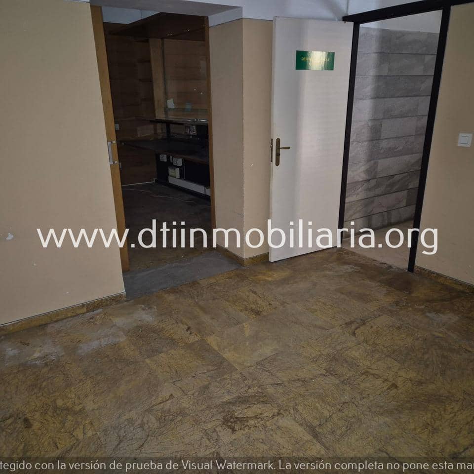 12 bedroom Villa for sale in La Palma del Condado - € 427,000 (Ref: 9429415)