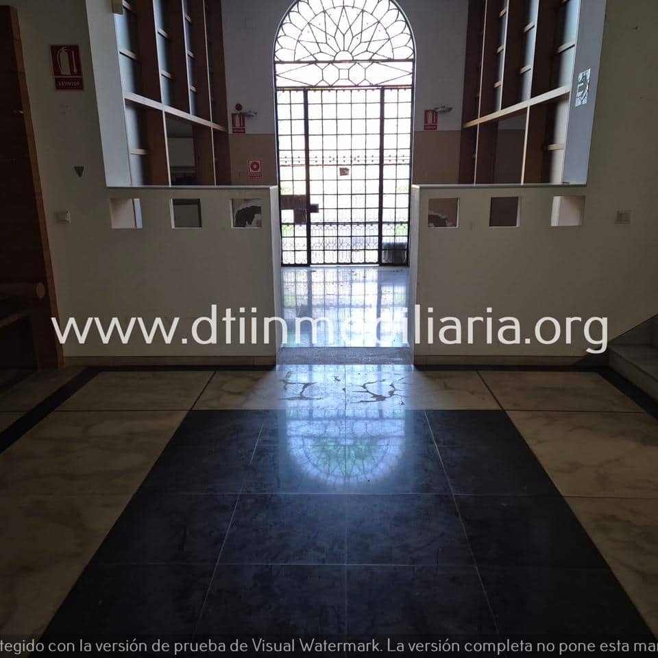 12 bedroom Villa for sale in La Palma del Condado - € 427,000 (Ref: 9429415)