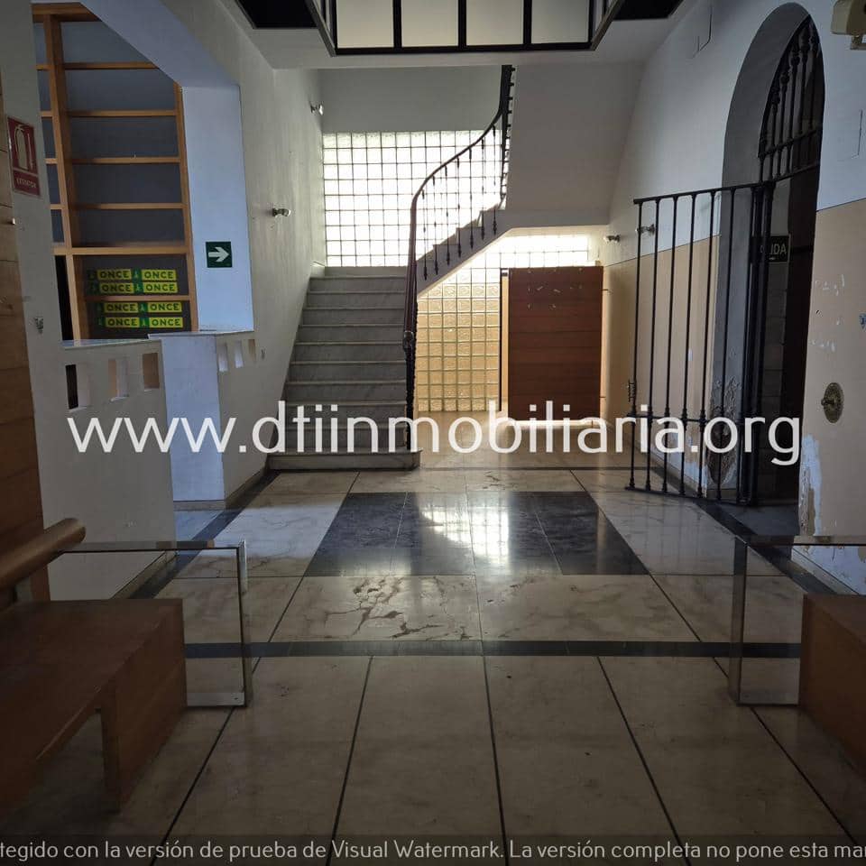 12 bedroom Villa for sale in La Palma del Condado - € 427,000 (Ref: 9429415)