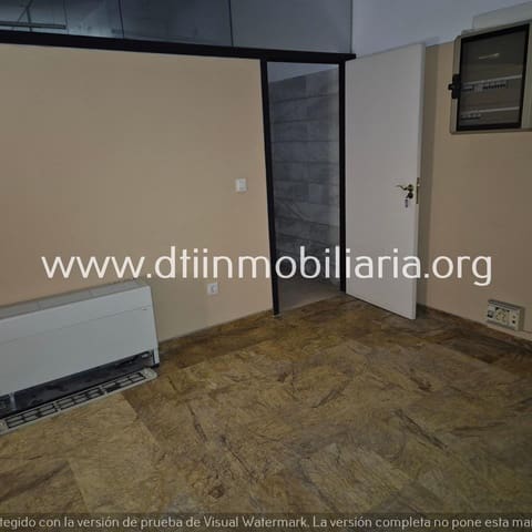 12 bedroom Villa for sale in La Palma del Condado - € 427,000 (Ref: 9429415)