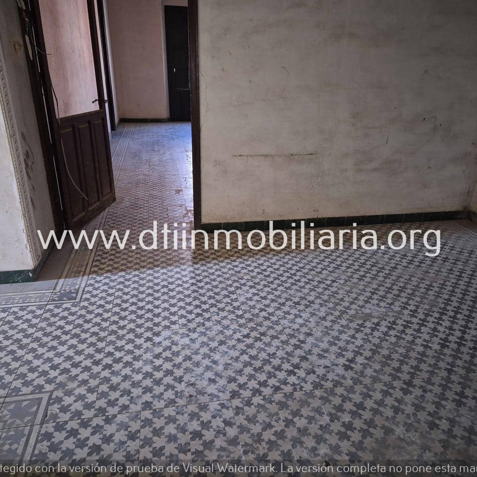 12 bedroom Villa for sale in La Palma del Condado - € 427,000 (Ref: 9429415)