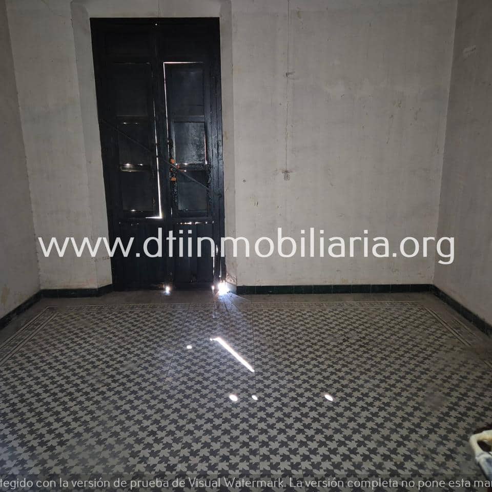 12 bedroom Villa for sale in La Palma del Condado - € 427,000 (Ref: 9429415)