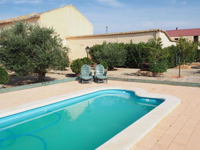 30 sovrum Finca/Hus på landet till salu i Munera med pool - 2 795 000 € (Ref: 9460648)