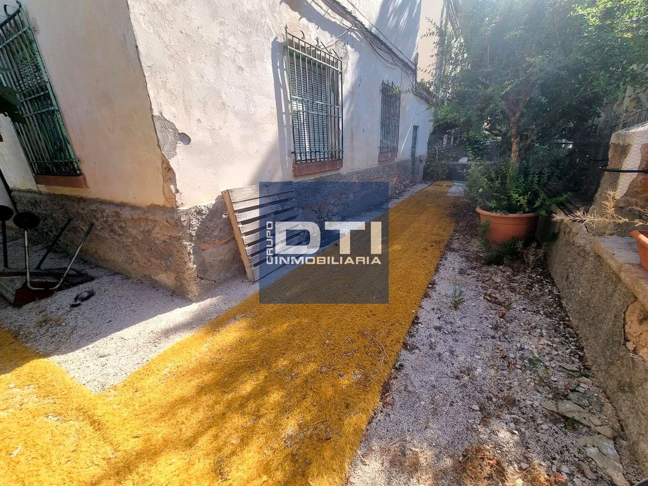 4 soveværelse Villa til salg i Albacete by - € 220.000 (Ref: 9466208)