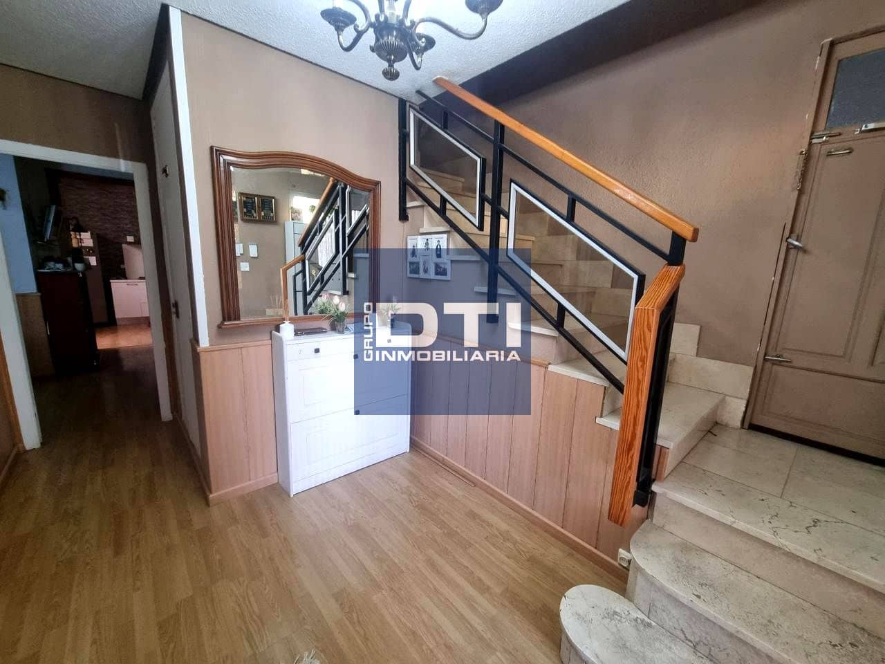 4 makuuhuone Huvila myytävänä paikassa Albacete kaupunki - 310 000 € (Ref: 9467907)