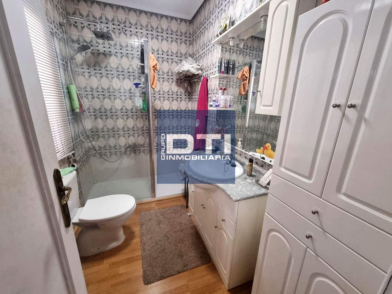 4 makuuhuone Huvila myytävänä paikassa Albacete kaupunki - 310 000 € (Ref: 9467907)