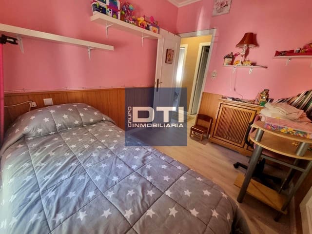 4 makuuhuone Huvila myytävänä paikassa Fátima, Albacete kaupunki - 310 000 € (Ref: 9467907)