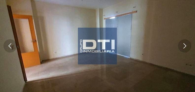 3 slaapkamer Villa te koop in Hinojos met garage - € 69.000 (Ref: 9487218)