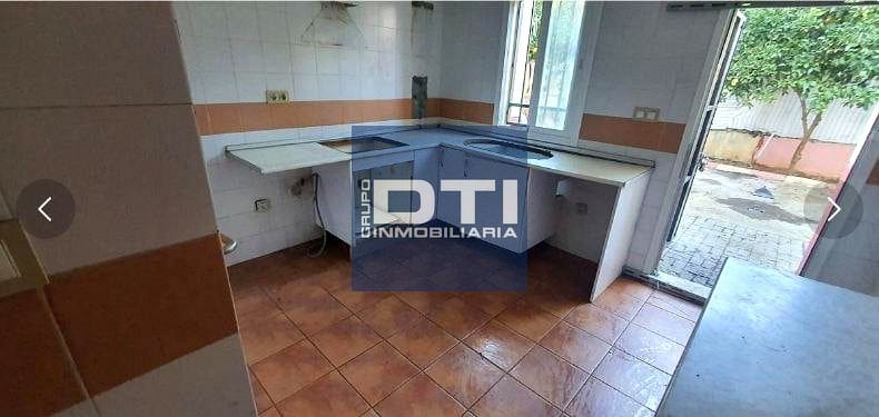 3 slaapkamer Villa te koop in Hinojos met garage - € 69.000 (Ref: 9487218)