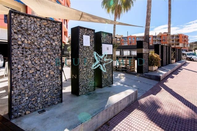 Comercial para venda em Puerto de Mazarron, Mazarrón - 1 000 000 € (Ref: 10015608)