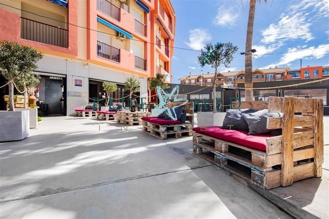 Comercial para venda em Puerto de Mazarron, Mazarrón - 1 000 000 € (Ref: 10015608)
